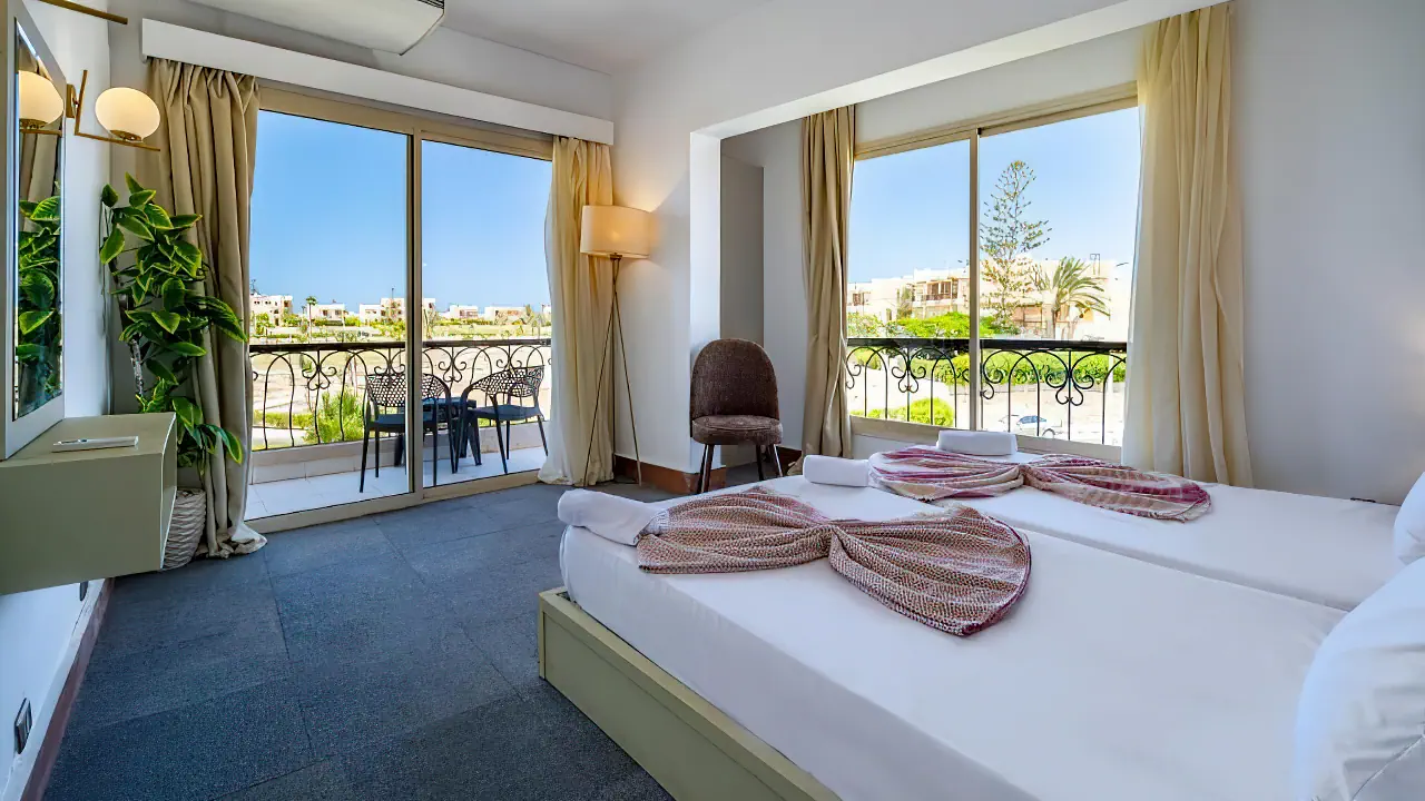 الفندق مارينا بلازا ريزورت العلمين - العلمين